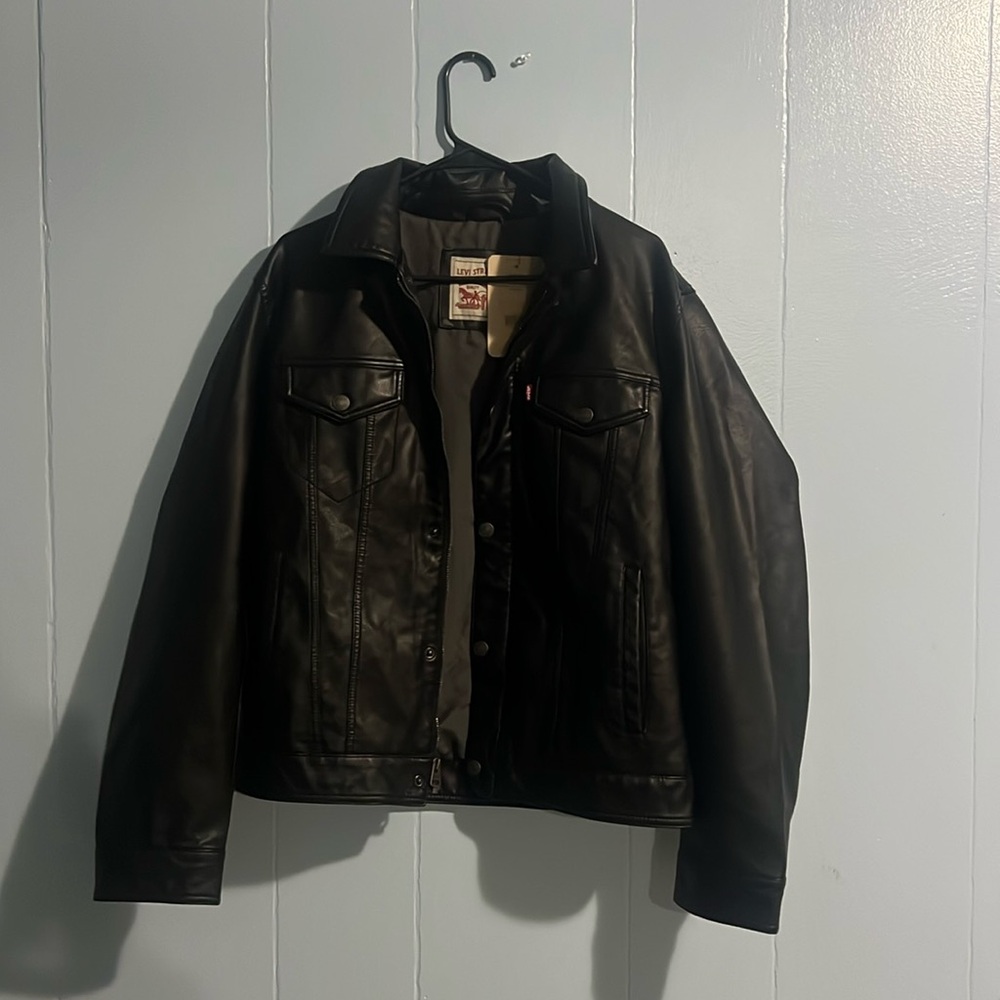 Levi’s leather jacket